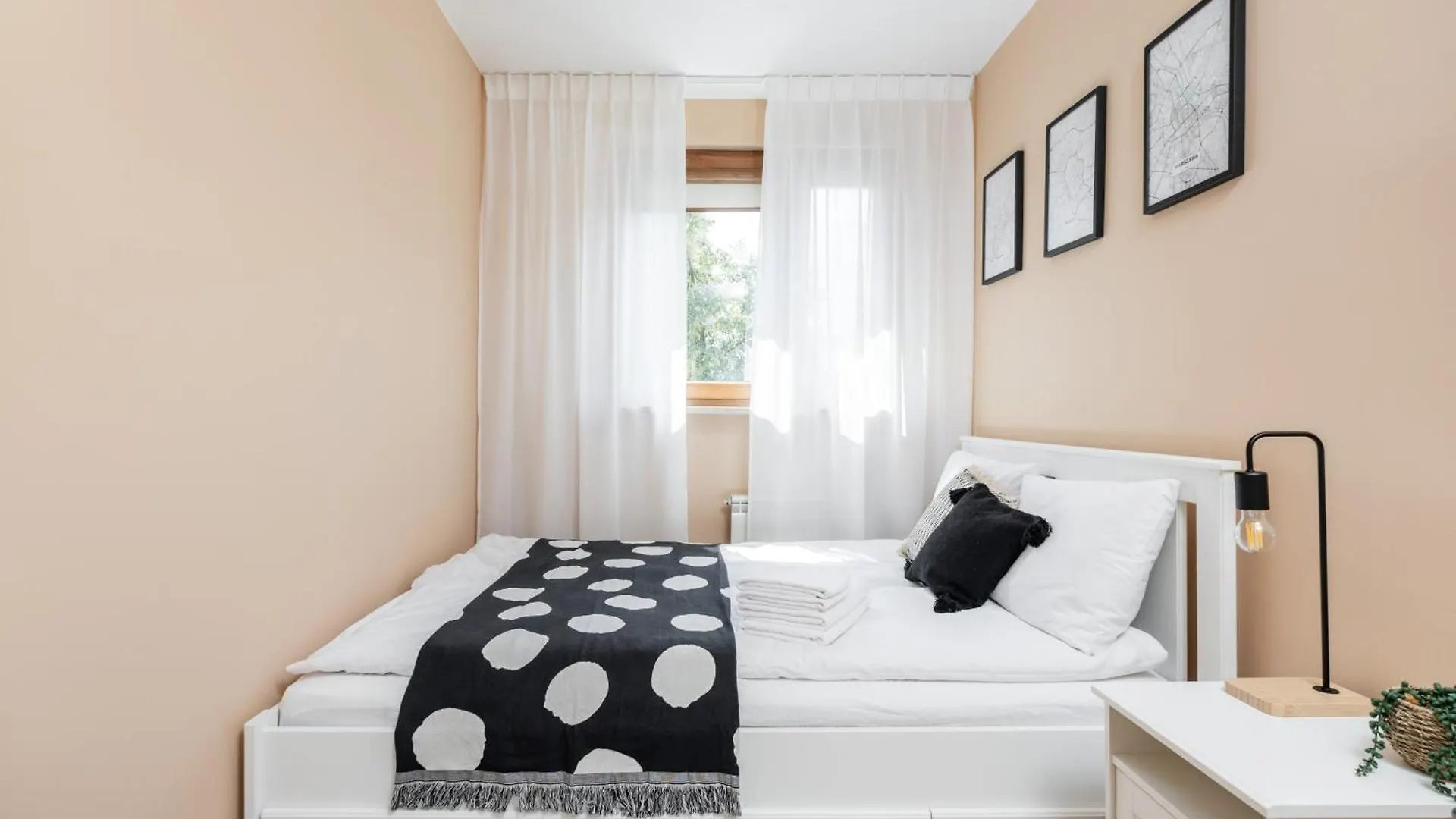Apartament Przytulne Mieszkanko Z Balkonem I Parkingiem W Sercu Pragi Poludnie Warszawa Polska