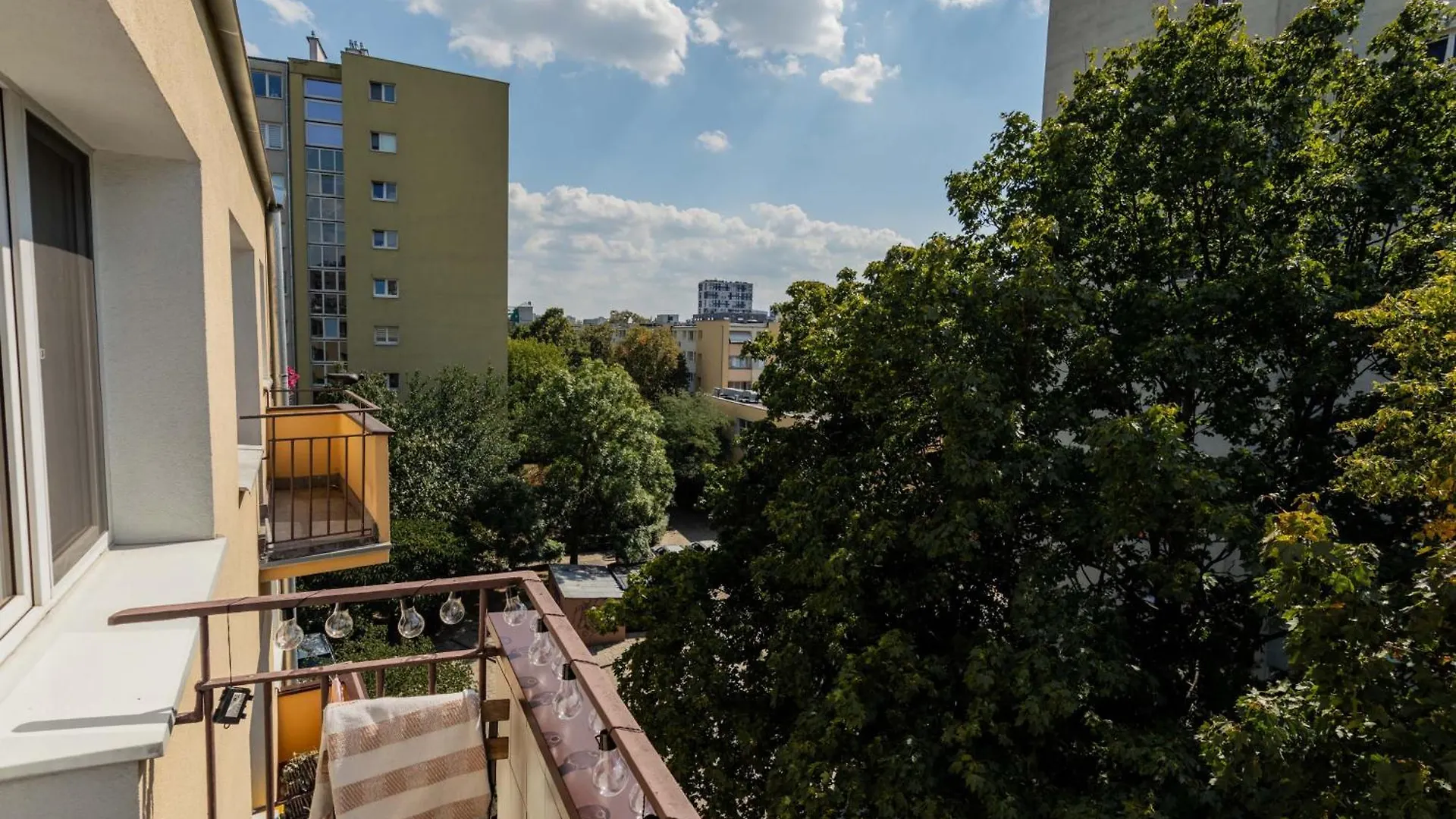 Apartament Przytulne Mieszkanko Z Balkonem I Parkingiem W Sercu Pragi Poludnie Warszawa